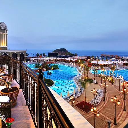 Sunis Efes Royal Palace & 5*