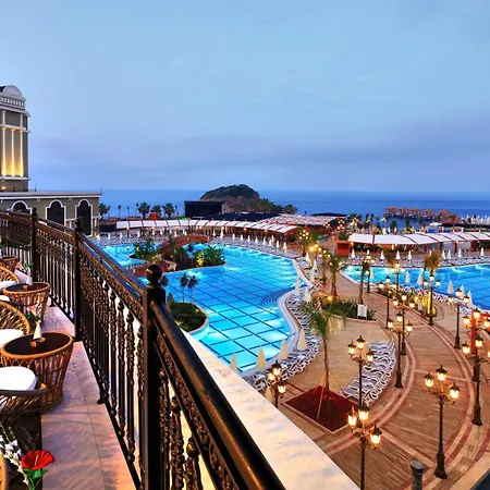 Sunis Efes Royal Palace & 5*