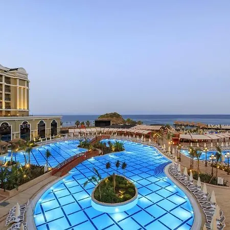 Sunis Efes Royal Palace & 5* Özdere