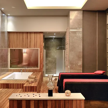 Sunis Efes Royal Palace & מלון 5*