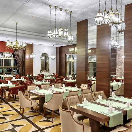 Sunis Efes Royal Palace & 5* 오즈데르
