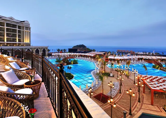 Sunis Efes Royal Palace & 5*